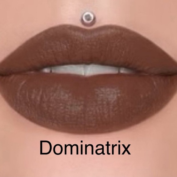 Jeffree Star Velvet Trap Lipstick - Picture 10 of 10